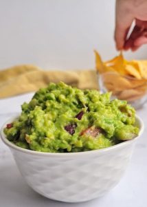 Guacamole with Veggie Sticks 