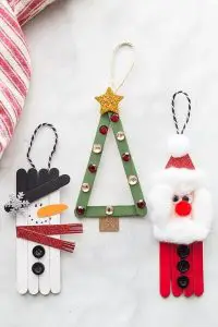 POPSICLE STICK CHRISTMAS CRAFT